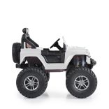 MONI BO fuego jeep 3 seb., 4 motoros 30 kg fehér