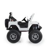 MONI BO fuego jeep 3 seb., 4 motoros 30 kg fehér