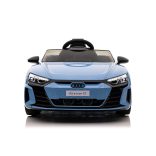 BO AUDI rs e-tron 6891 e.autó kék