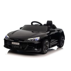 BO AUDI rs e-tron e.autó fekete