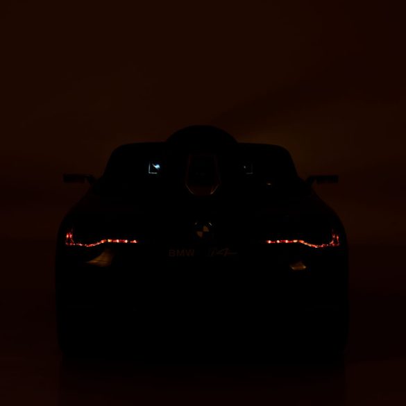 BO BMW i4 elektromos kisautó 2motor, 115cm, 30kg-ig PIROS