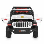 BO TANGO jeep 83cm 2x25W 25kg-ig terhelhető FEHÉR
